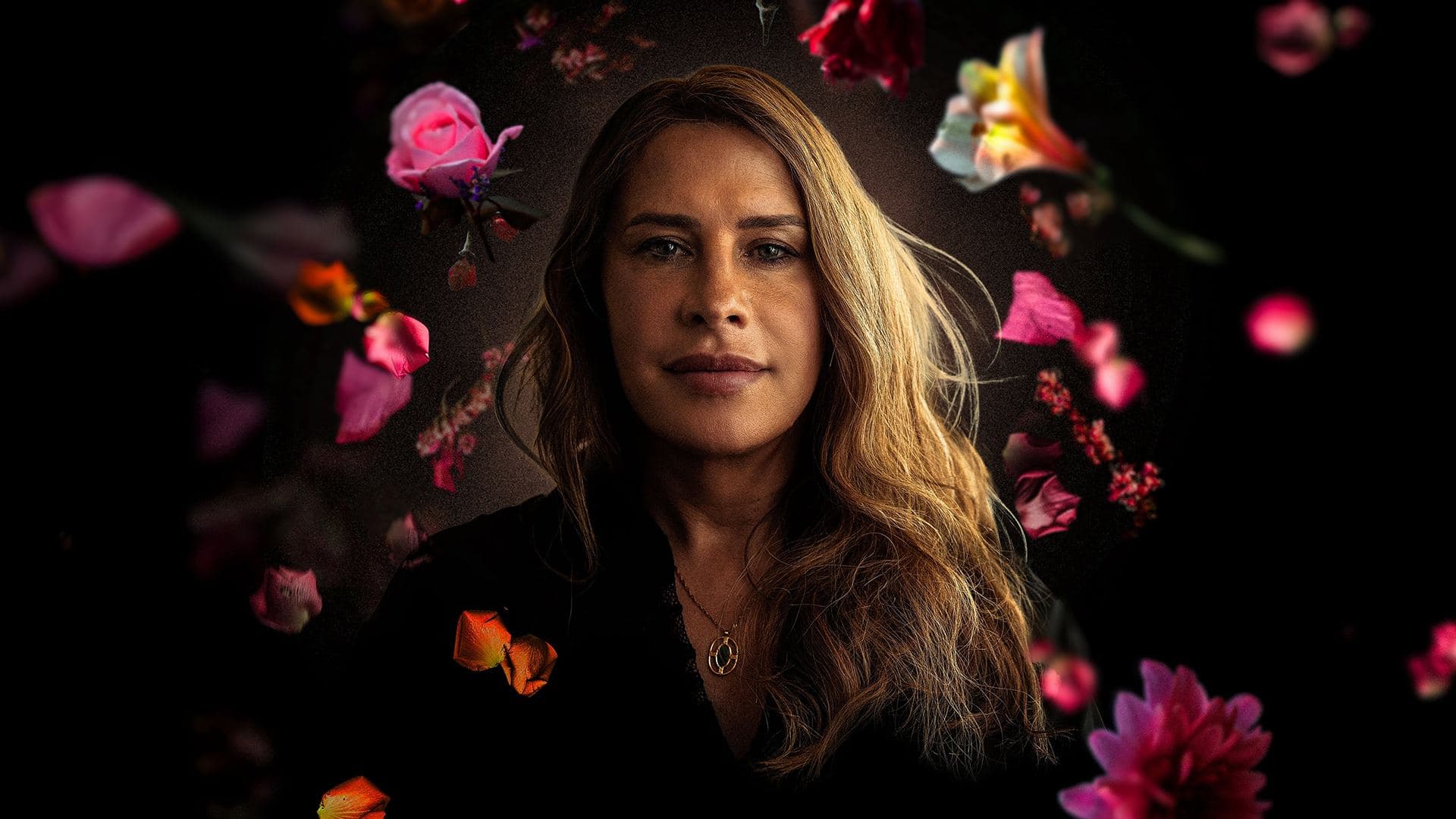 Emilia Pérez key art background