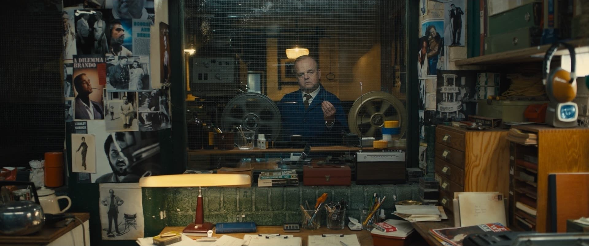 Empire of Light cinematic still