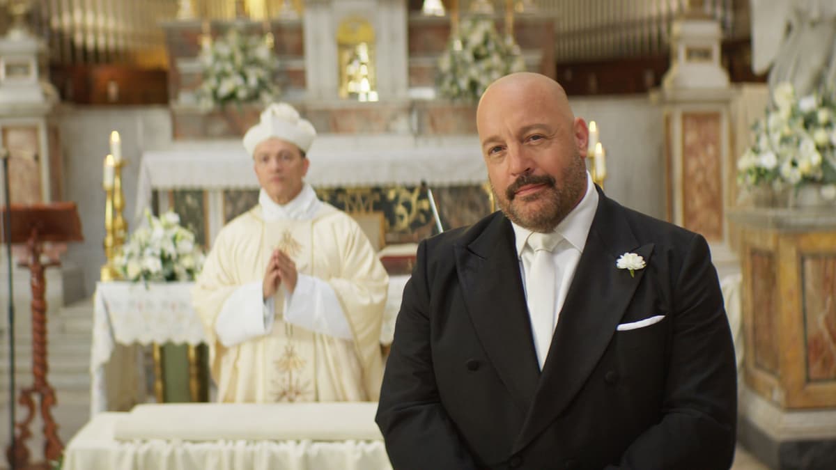 Solo Mio key art background