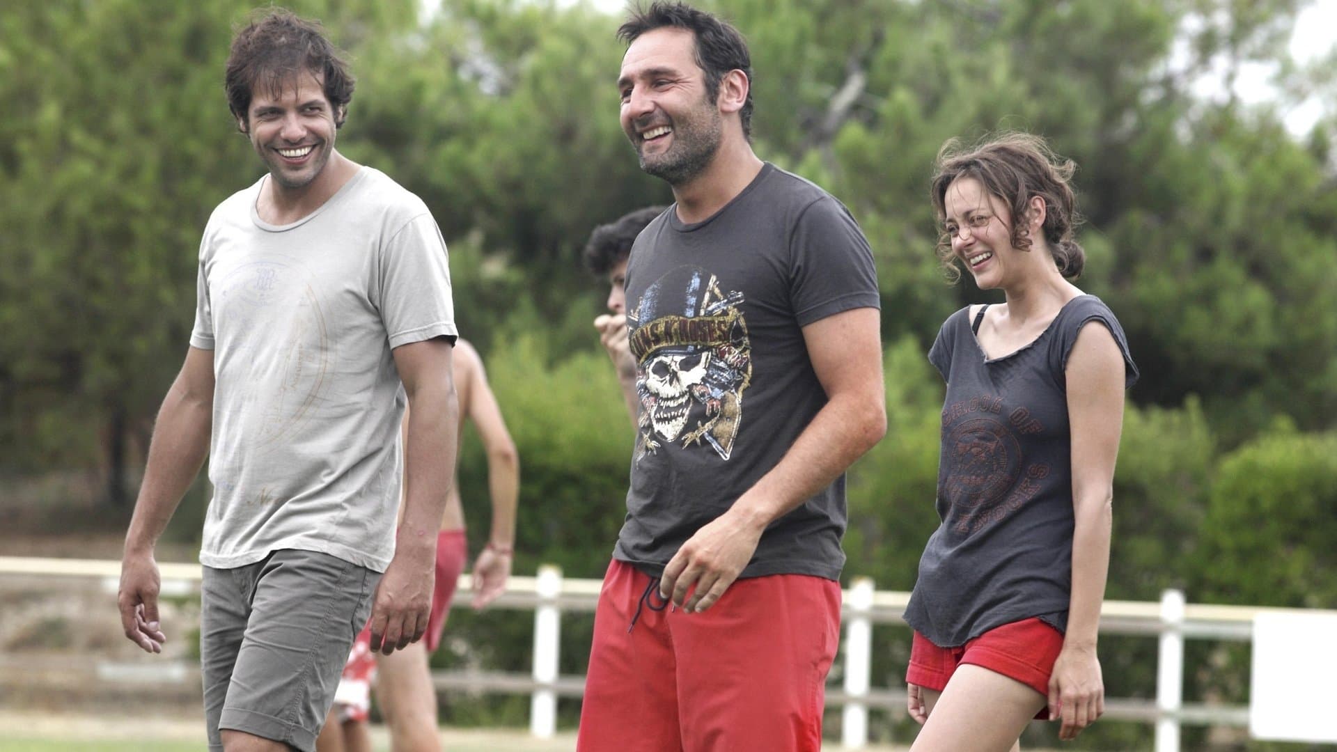 Les petits mouchoirs key art