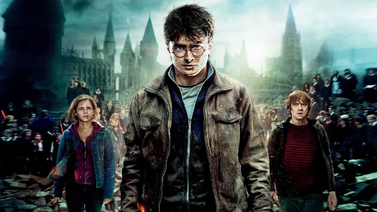 Harry Potter and the Deathly Hallows Part II key art