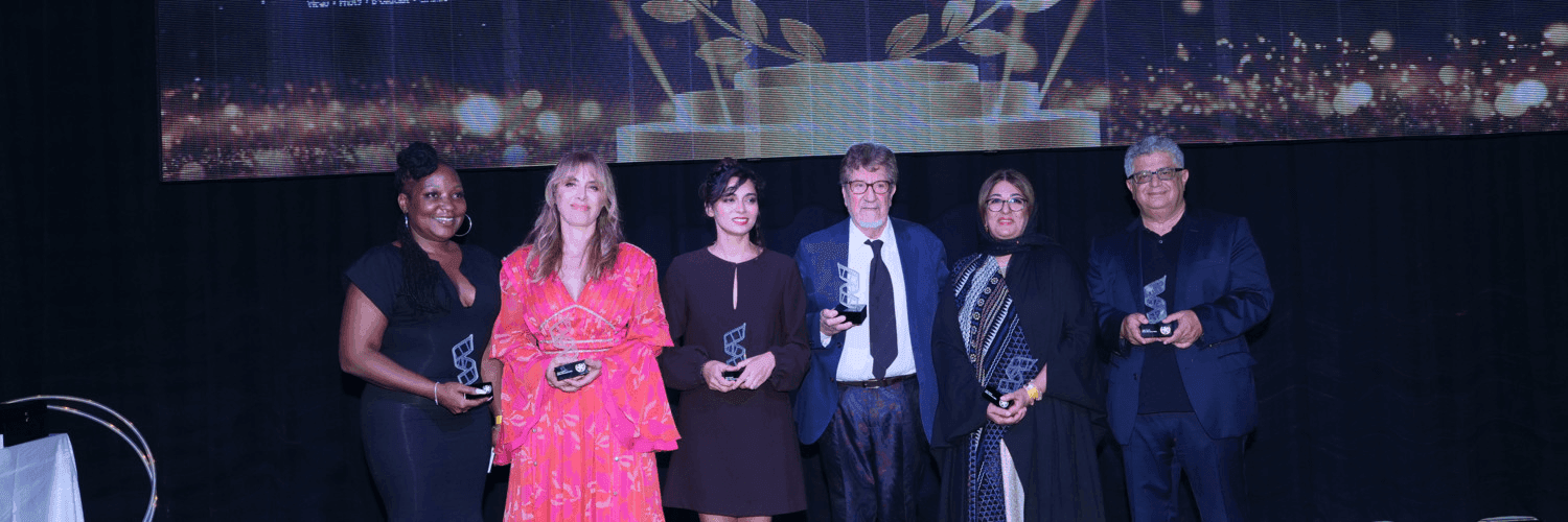 wKnPtLaq2fGqMgcFikoxjkb1Iw